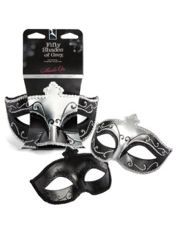 SET 2 MASCHERE IN STILE SICILIANO 50 SFUMATURE DI GRIGIO "IN MASCHERA"